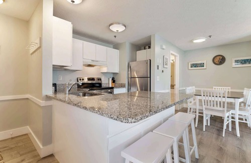 Wells Beach Condo | Driftwood Den