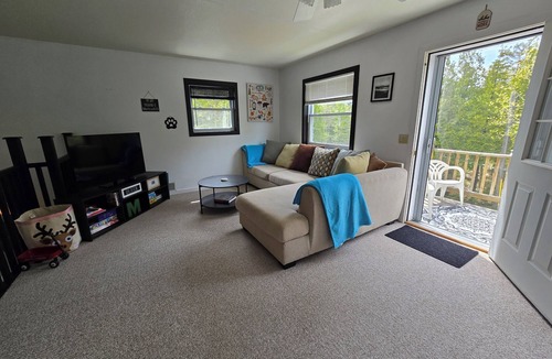 Drummond House | Drummond Island Hotel & Vacation Homes - Markus Retreat