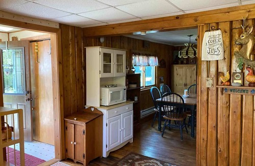 Drummond Island Cabin | Drummond Island Hotel & Vacation Homes - Big Bear