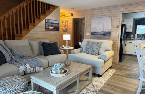 Drummond House | Drummond Island Hotel & Vacation Homes - Island Dream Inn