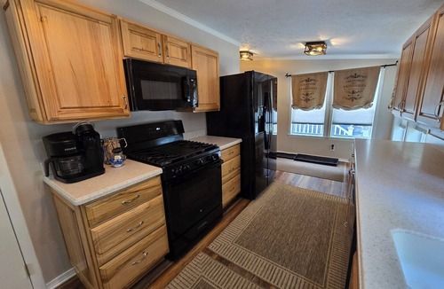 Drummond House | Drummond Island Hotel & Vacation Homes - Goin' Ride Inn