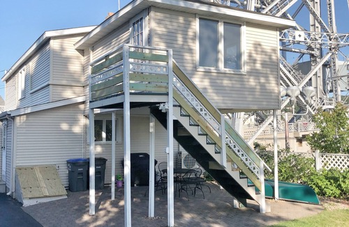Canal Park House | Duluth House | Best Location in Duluth