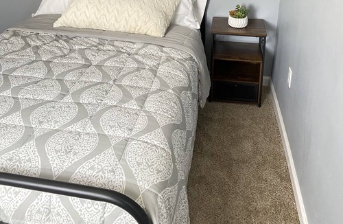 Battle Creek House | Duncan Home Cozy & Updated: 10 mins to Downtown
