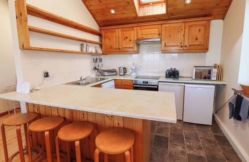 Embleton Cottage | DUNSTANBURGH VIEW, pet friendly, country holiday cottage in Embleton