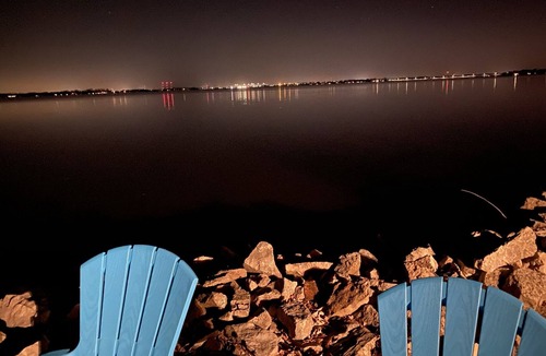 Butte Des Morts House | EAA Lakefront Paradise- JUST RELISTED DUE TO EMERGENCY CANCELLATION BY RENTERS
