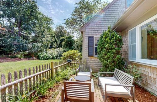 Yarmouth Port House | Eagle's Nest