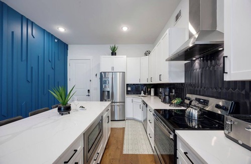 Inglewood Condo | East Nashville- cozy and convenient