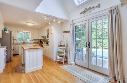 East Orleans House | East Orleans Colonial Style Home With Your Own Private Pool