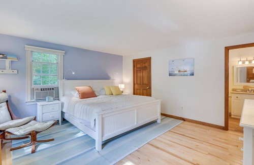 East Orleans House | East Orleans Colonial Style Home With Your Own Private Pool