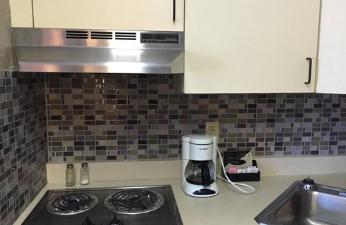 Tipton Hotel | East Street Inn & Suites Tipton