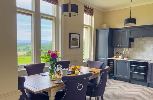 Wetheral Cottage | East Wing, Wetheral views to River Eden, close to Carlisle and 20 minutes to Lake District