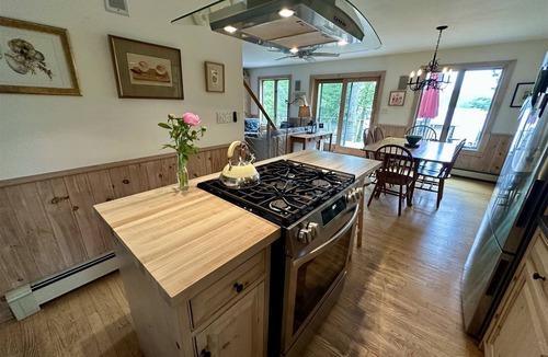 Hope House | EASY LANE COTTAGE - Town of Hope - Lermond Pond