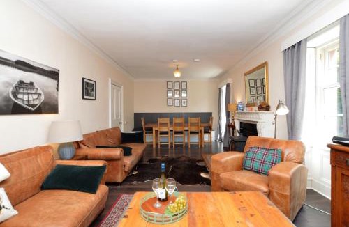 Dunoon House | Eckford House