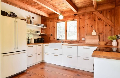 Wellfleet House | Eclectic Wellfleet Style Home near Lt. Island!