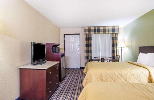 Belton Hotel | Econo Lodge Belton - Kansas City South