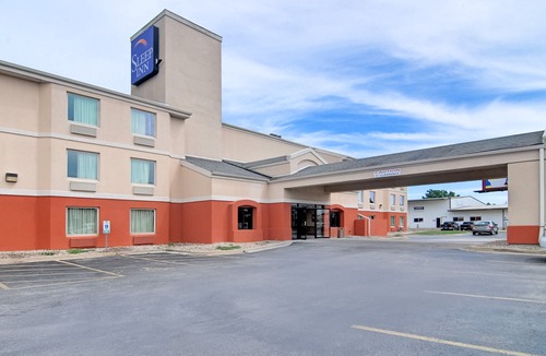 Urbana Hotel | Econo Lodge Champaign Urbana – University Area