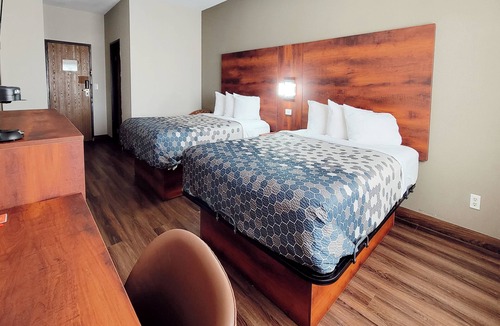Fargo Hotel | Econo Lodge Fargo - West Acres