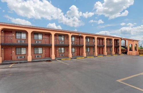 Talbot's Corner Hotel | Econo Lodge Nashville North