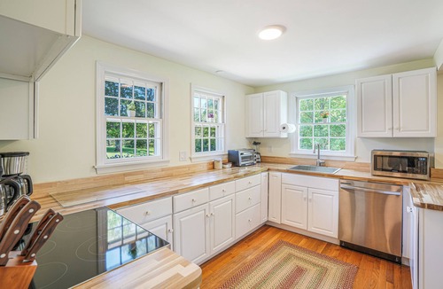 Edgartown Cottage | Edgartown Cottage By The Pond