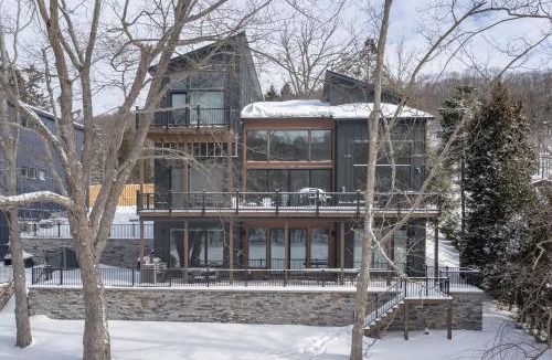 McHenry House | Edgewater Escape