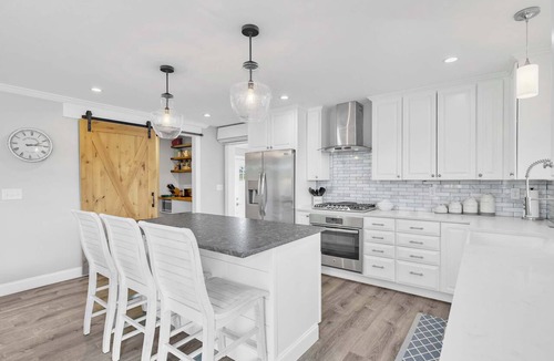 Wareham House | Edgewater Retreat | Oceanfront Home | Heated Pool, Outdoor Kitchen, Fish & Kayak