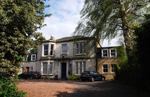 Eskbank House | Edinburgh, Dalkeith , Eskbank , vacation rental. S T LET LICENCE APL' MLOOO90P