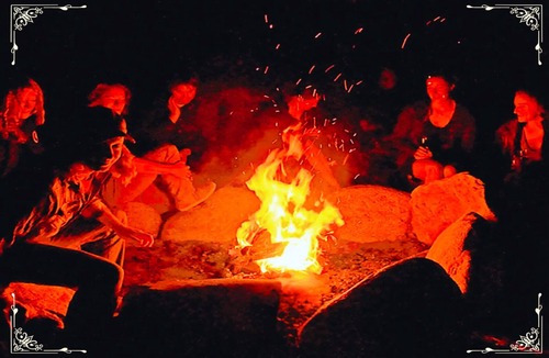 Gilmerton RV Rental | Edinburgh Festival Glamping - Royal Retreat