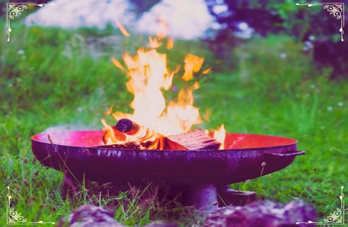 Craiglockhart RV Rental | Edinburgh Festival Glamping - Calton Retreat