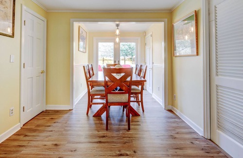Centerville Cottage | Elegant, charming, cozy Cape Cod Cottage with Beach Pass to Barnstable beaches