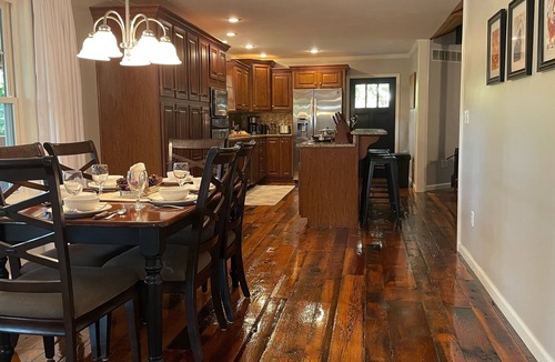Chaplin Cabin | Elegant Lake Cabin on the Bourbon Trail; Hot Tub, Kayaks