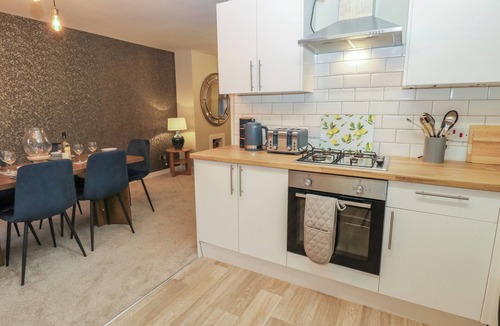 Seaham Cottage | ELEVEN TIDES, pet friendly, country holiday cottage in Seaham