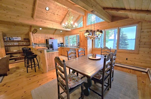 Rapid City House | ELK LAKE LOG HOME Great Family Vacation spot