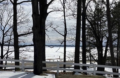 Lake City House | Enjoy a Hassle-Free and Suiting Stay! with Outdoor Grilling Area with Seating!