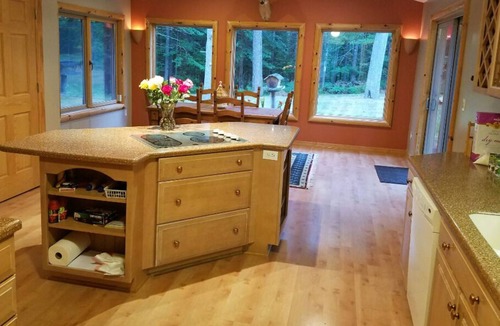 Fife Lake House | Enjoy a Stay at a Five Star Home Surrounded by Majestic White Pines