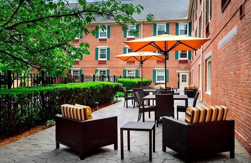 Danvers House | Enjoy the Views from This Boston North Shore Family Pet Friendly Hotel w/Pool!