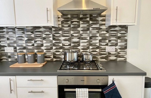 Newcastle-upon-Tyne House | Entire City Centre Victorian House
