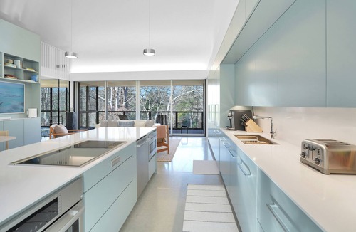West Tisbury House | Entire home in West Tisbury, Massachusetts minutes from Lambert's Cove