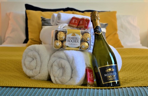 Durham House | ENTIRE Lovely Modern House - business - holidays
