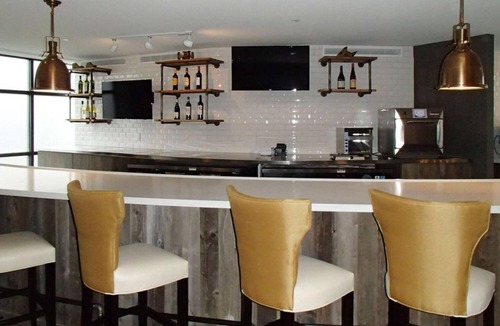 Everett Hotel | enVision Hotel Boston Everett