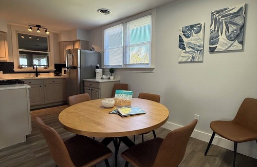 Vickery Apartment | Escape by the bay! Perfect for unplugging, relaxation and regeneration.