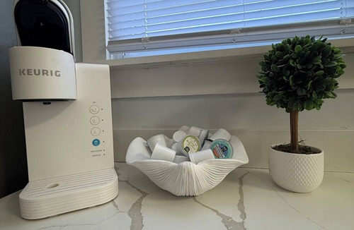 Vickery Apartment | Escape by the bay! Perfect for unplugging, relaxation and regeneration.