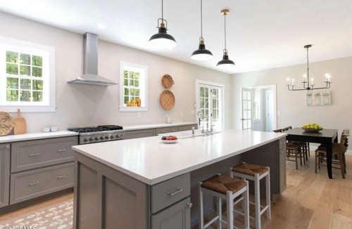 Sheffield House | Escape & Explore! NEW Berkshires Farmhouse