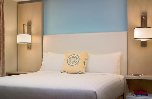 Westlake Hotel | Escape the Hustle and Bustle! Kitchen, Free Parking
