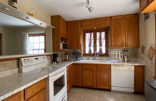 Wauwatosa House | Escape to Comfort: Live like a Local