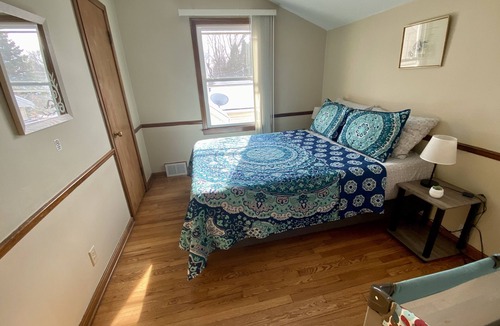 Wauwatosa House | Escape to Comfort: Live like a Local