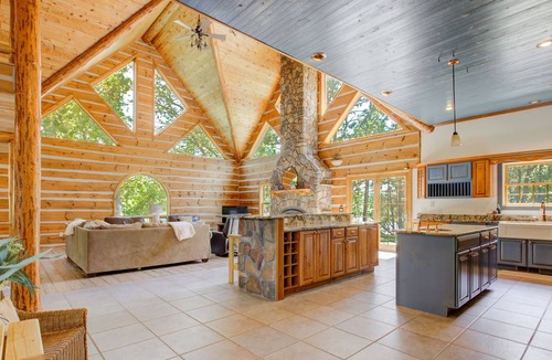 Minnesota Cabin | Escape to Luxury: 77-Acre Riverfront Estate, with Outdoor Activities, Sleeps 18