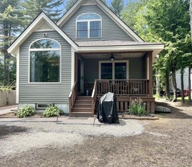 Sebago Villa | EVA'S PLACE LIMIT 7