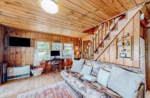 Litchfield House | Evergreen Cottage