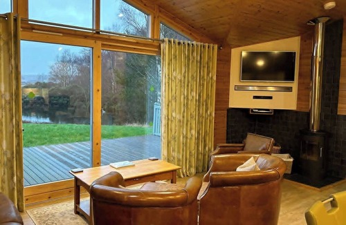 Murthly Cabin | Exceptional lodge in private woodland with luxury steam room