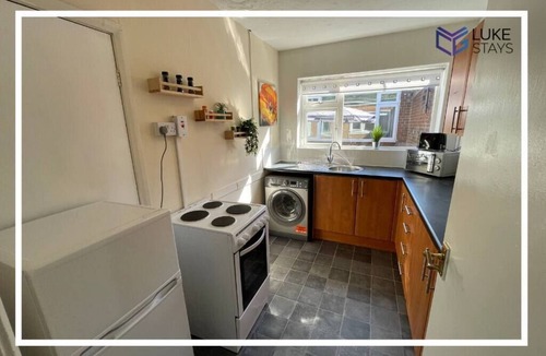 Carrville Condo | ◑Executive 2 Bed ◑Wifi ◑Yard ◑Nr Stadium ◑Durham